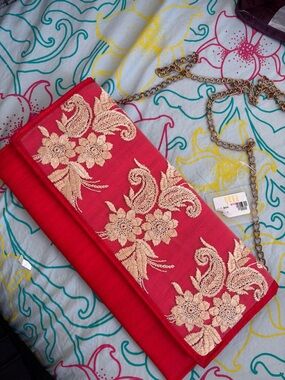 Embroidered Red Chain Strap Clutch